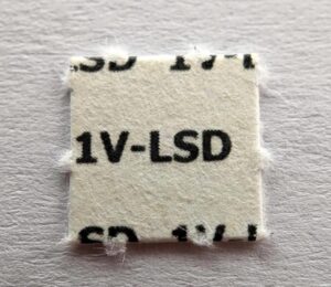 Acquista tampone 1V-LSD (150 μg) online.